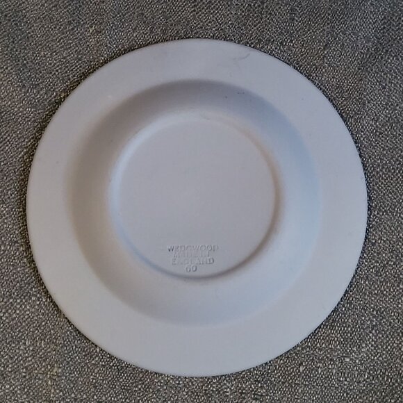 Wedgwood Blue Jasperware Ashtray Vintage Made In England Floral Relief Design 4. - Picture 3 of 6